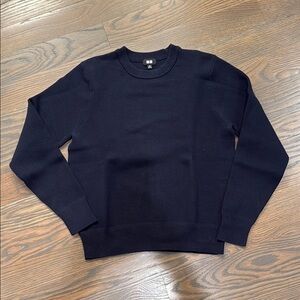 Men's Uniqlo Black Sweater size XS